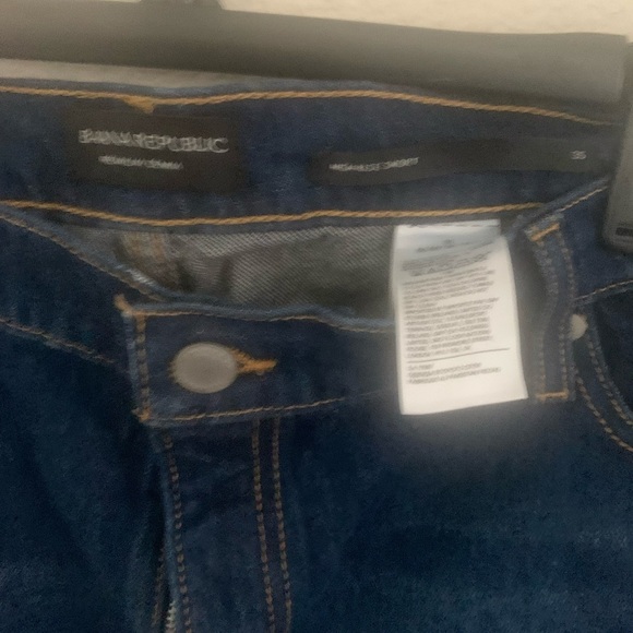 Size 35 Banana Republic NWT women’s Jeans shorts - Picture 4 of 4